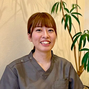 西屋 玲菜